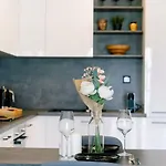 Apartment Racjonalizacji Business With Parking By Rentujemy Warschau