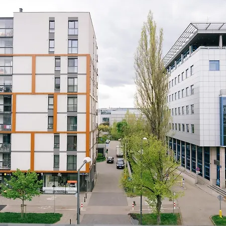 Racjonalizacji Business With Parking By Rentujemy Varšava