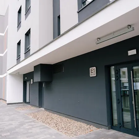 Racjonalizacji Business With Parking By Rentujemy * Varšava